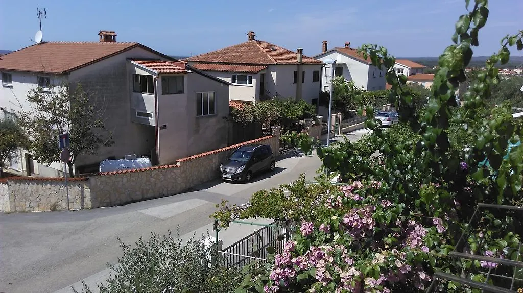 Apartment Cinzia Pula