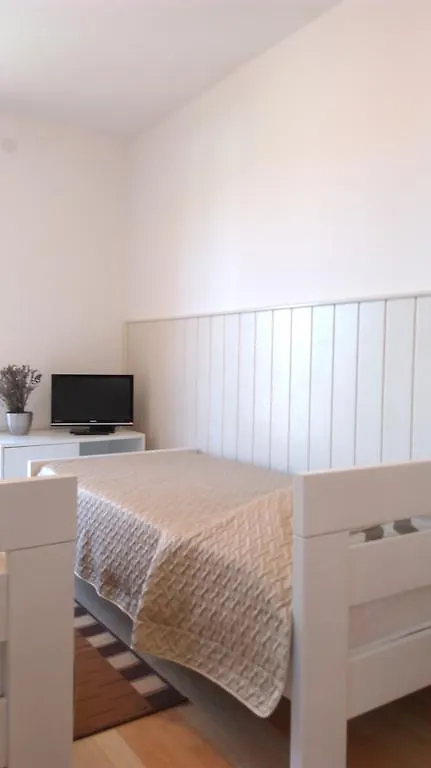 Apartment Cinzia Пула