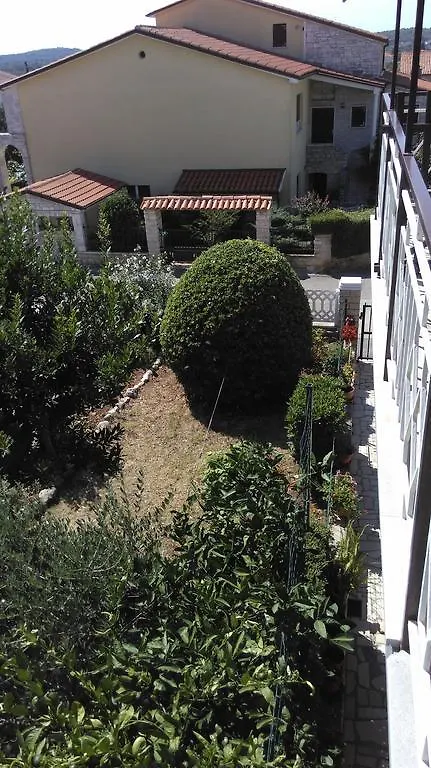 Apartment Cinzia Пула
